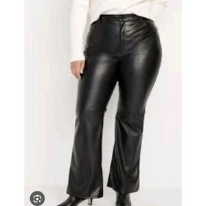 NWT Old Navy Faux Leather Womens Pants 4 Higher High Rise‎ Flare 28x32